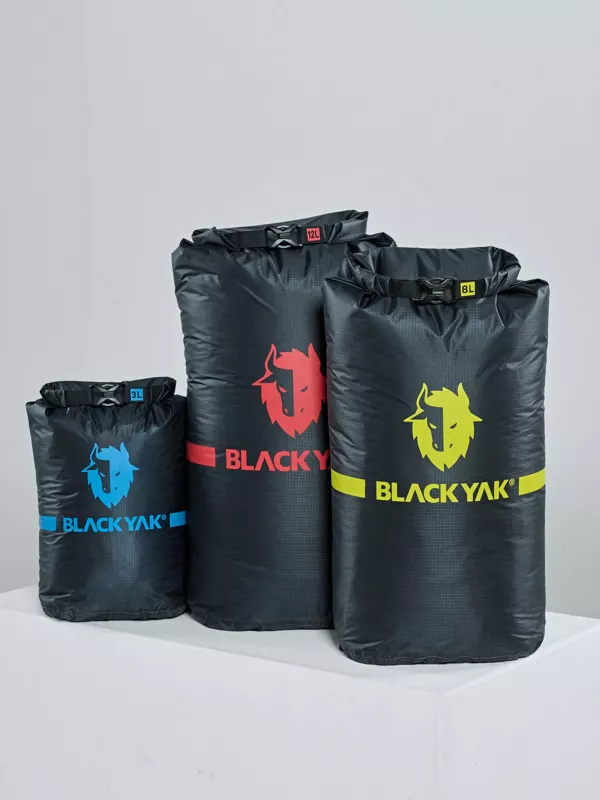 Zdjęcie 4 produktu Worek wodoszczelny Black Yak Logo 8L Dry Bag