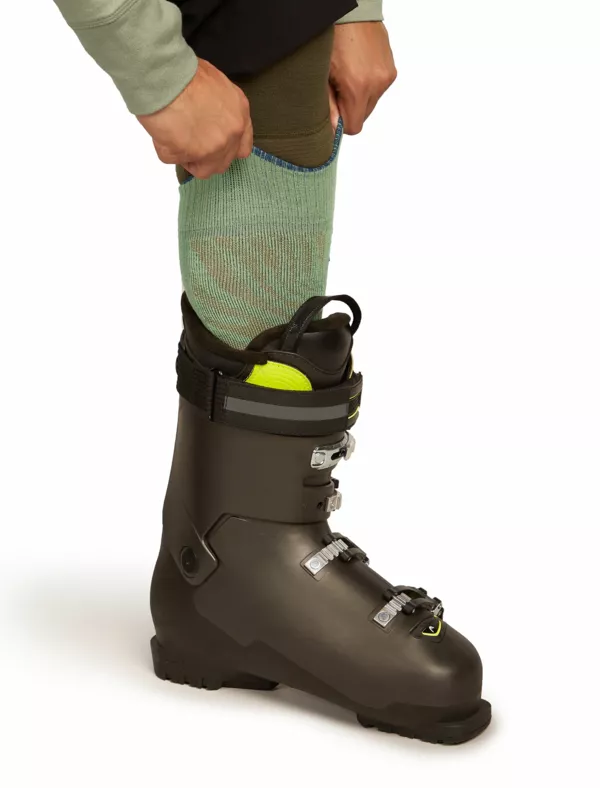Zdjęcie 4 produktu Skarpety Narciarskie Icebreaker Ski+ Medium OTC Mountain Contour Men