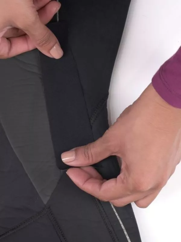 Zdjęcie 2 produktu Zestaw łatek naprawczych GearAid Iron-On Fabric Repair Patches
