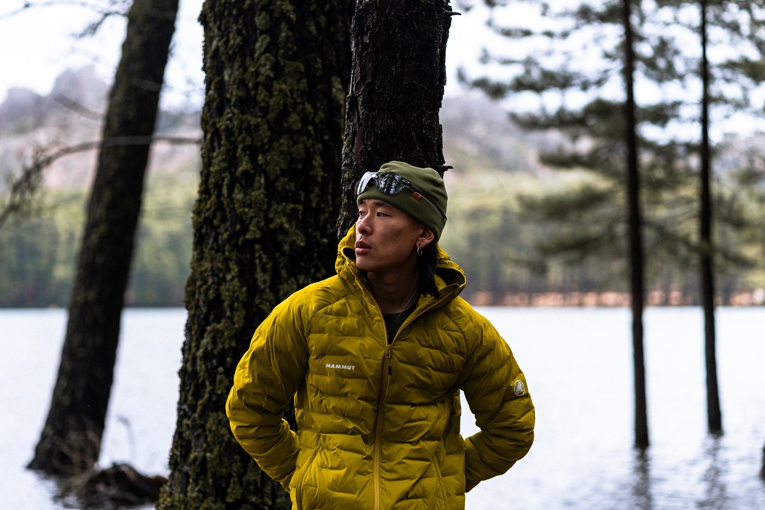 Najlepsze kurtki puchowe syntetyczne - ranking MMT